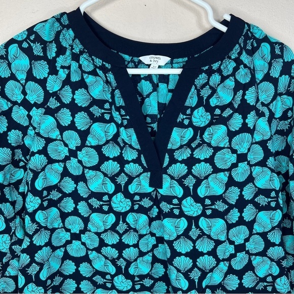 XS CROWN AND IVY TEAL BLUE SEASHELL BLOUSE HENLEY  TOP BOHO LIGHTWEIGHT - Picture 3 of 10